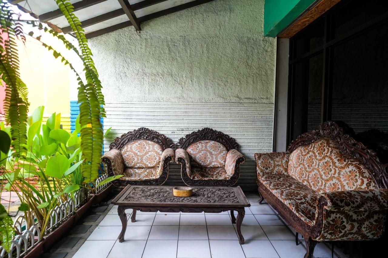 Reddoorz Near Lotte Mart Maguwoharjo Yogyakarta Hotel Eksteriør billede